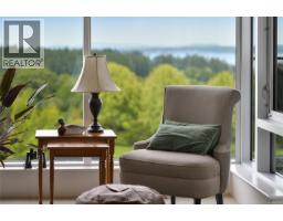 307 5332 Sayward Hill Cres, Saanich, BC V8Y3H8 Photo 11