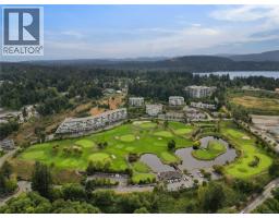 307 5332 Sayward Hill Cres, Saanich, BC V8Y3H8 Photo 53