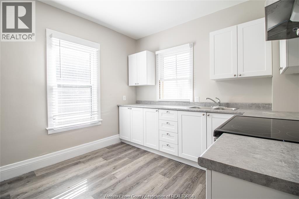 1580 DUFFERIN - 7