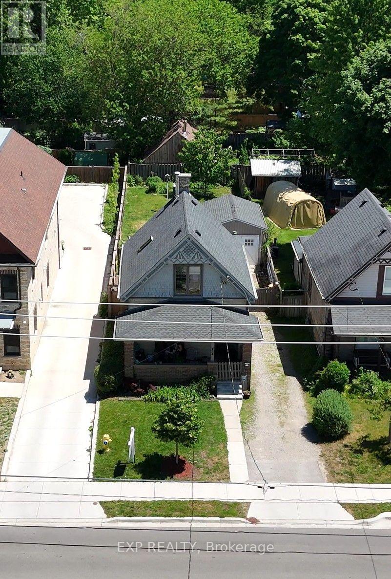 494 ENGLISH STREET - 26