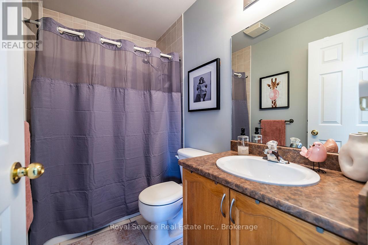 62 RAFTON STREET - 36