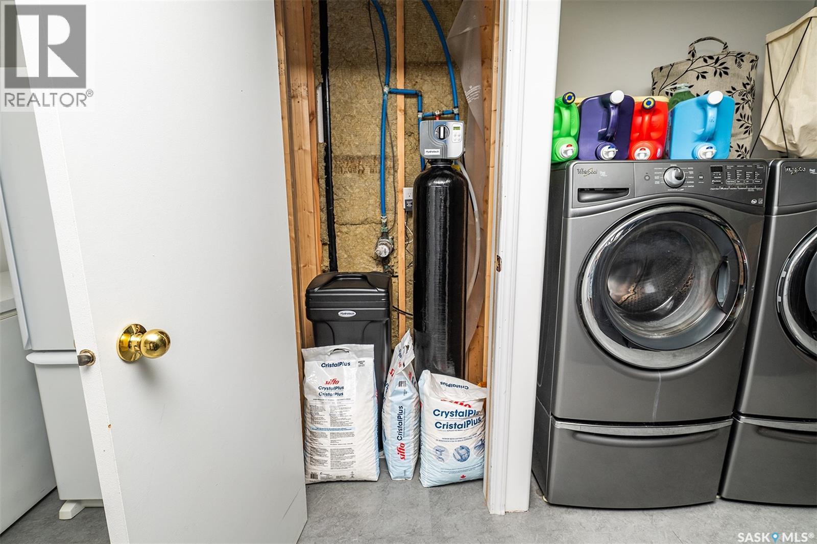 302 7th STREET E - Image 35