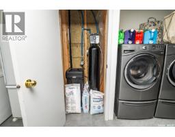 302 7th Street E, Wynyard, SK S0A4T0 Photo 35