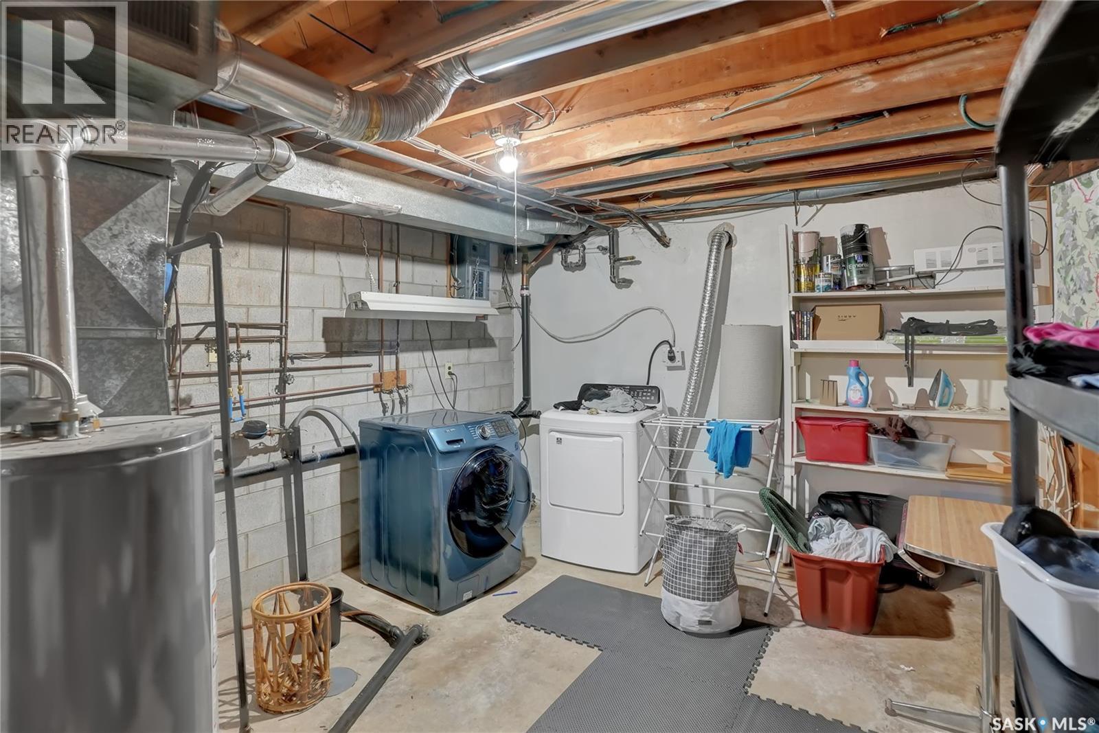 #913-915 Hochelaga STREET W - 19