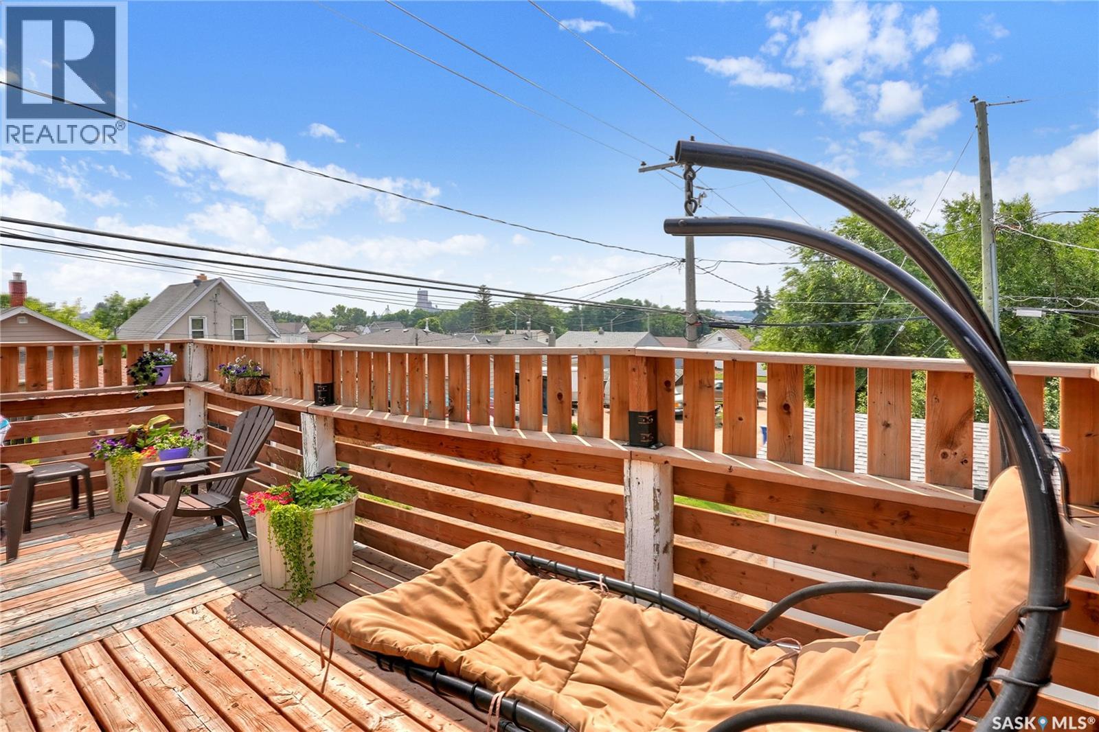 #913-915 Hochelaga STREET W - 21