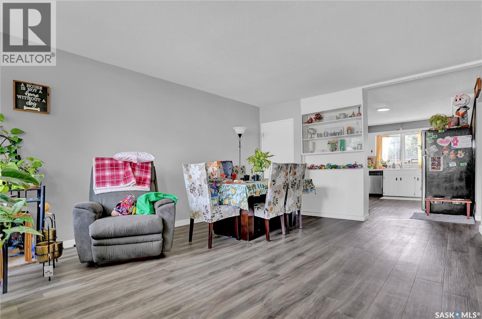 #913-915 Hochelaga STREET W - 26