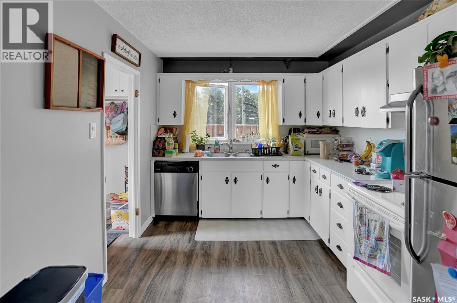 #913-915 Hochelaga STREET W - Image 31