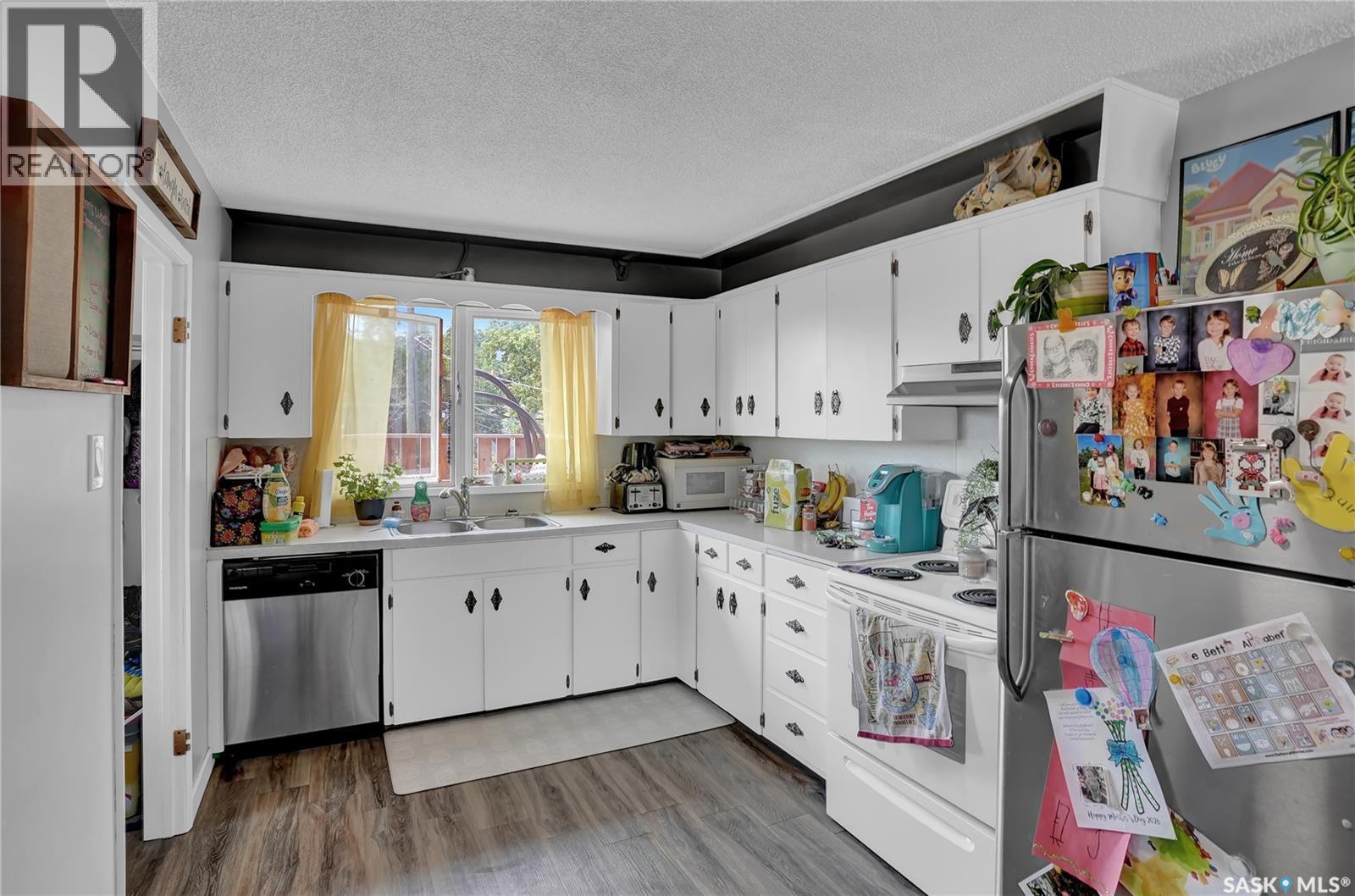 #913-915 Hochelaga STREET W - 34