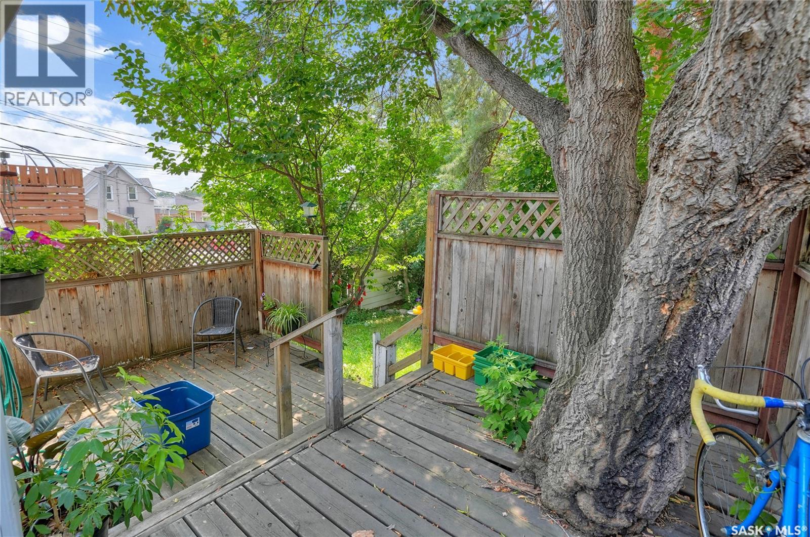 #913-915 Hochelaga STREET W - Image 51