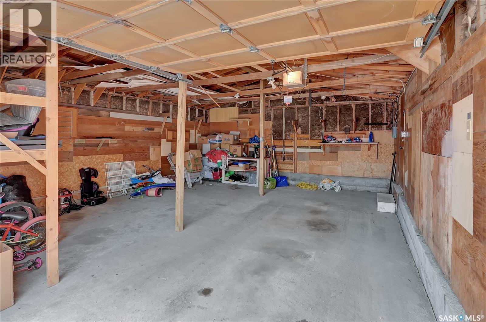 #913-915 Hochelaga STREET W - Image 59