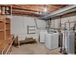 913-915 Hochelaga Street W, Moose Jaw, SK S6H2H7 Photo 48