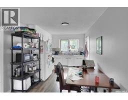 Storage - 913-915 Hochelaga Street W, Moose Jaw, SK S6H2H7 Photo 9