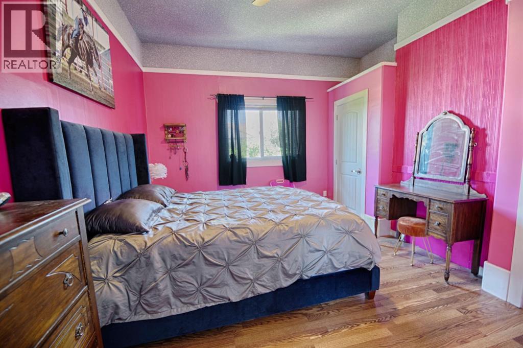 2424 4 Avenue - Photo 14