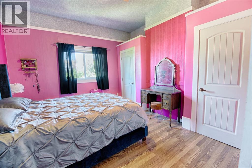 2424 4 Avenue - Photo 15