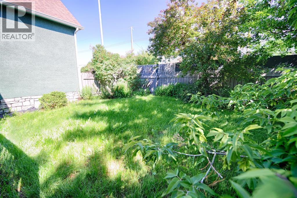 2424 4 Avenue - Photo 24