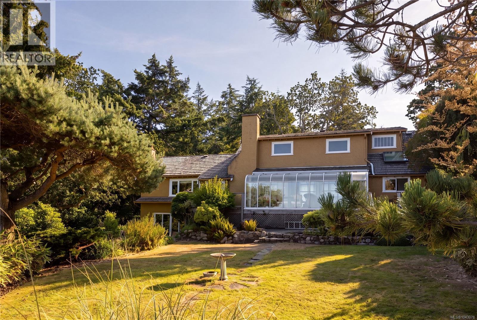 2550 Queenswood Dr - 14