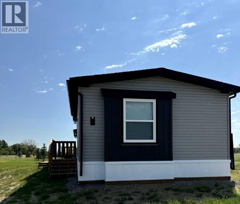 6, 10, 14 Meadows Crescent - 2