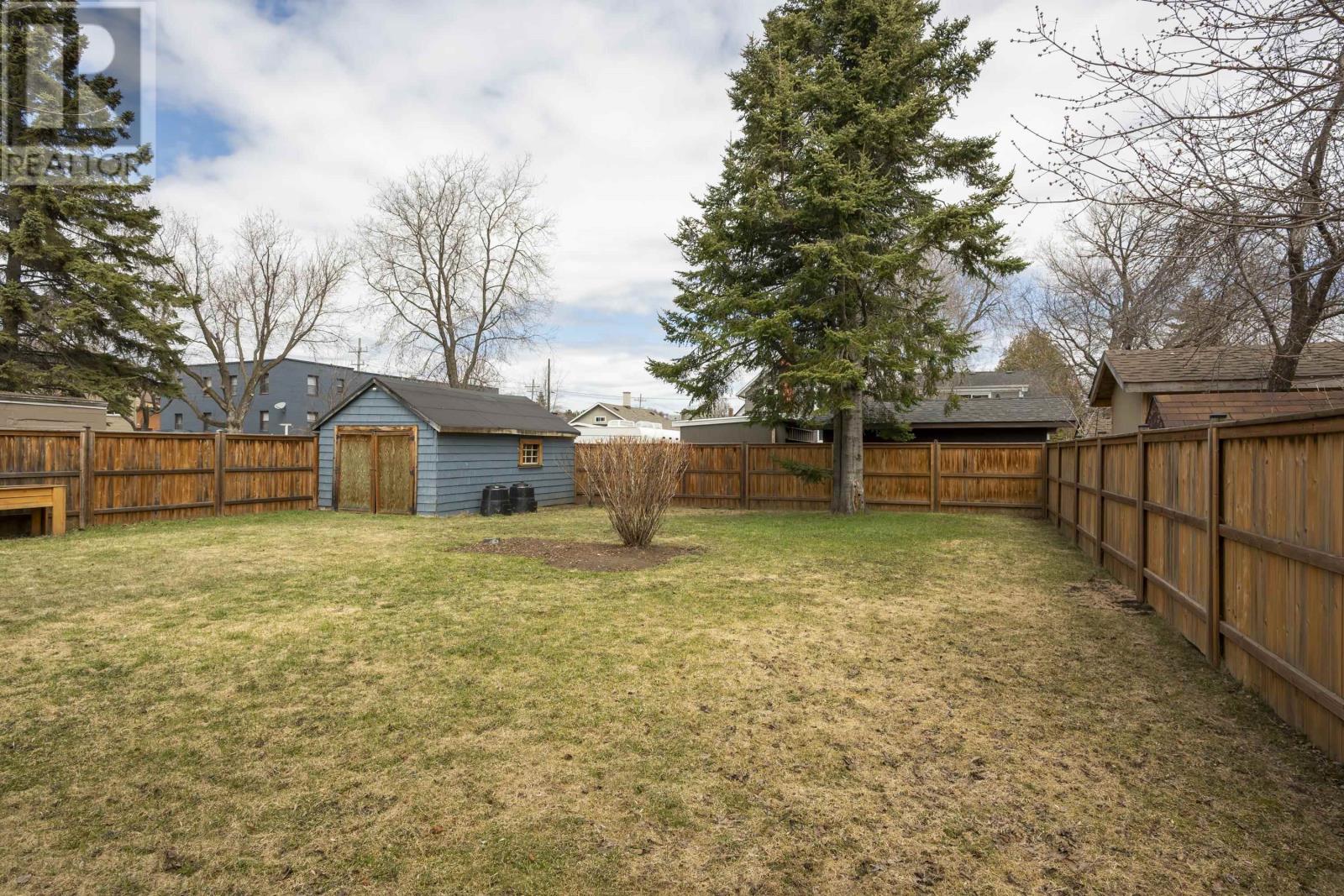286 Van Horne ST - 43