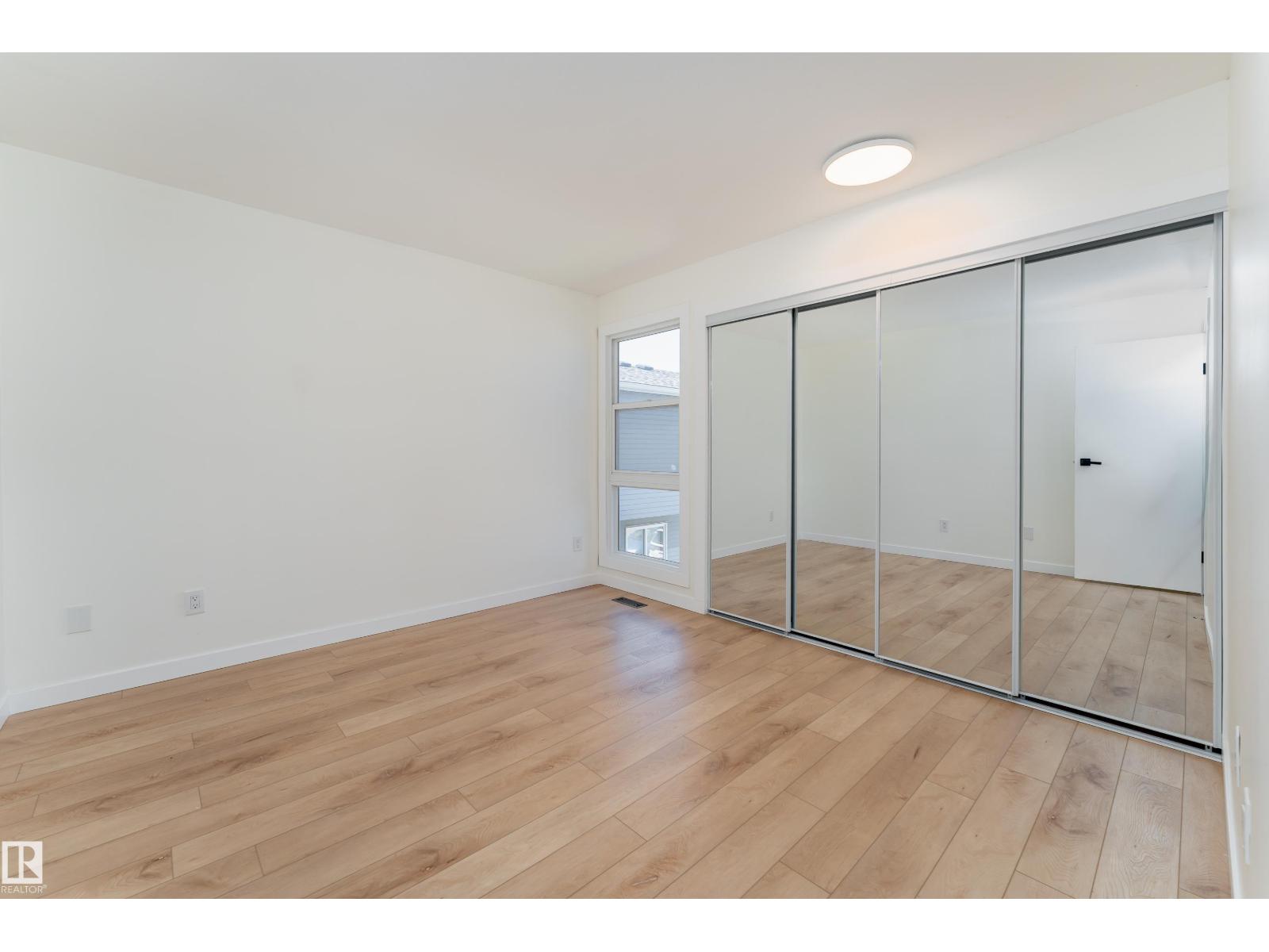 #10 1415 62 ST NW - 18