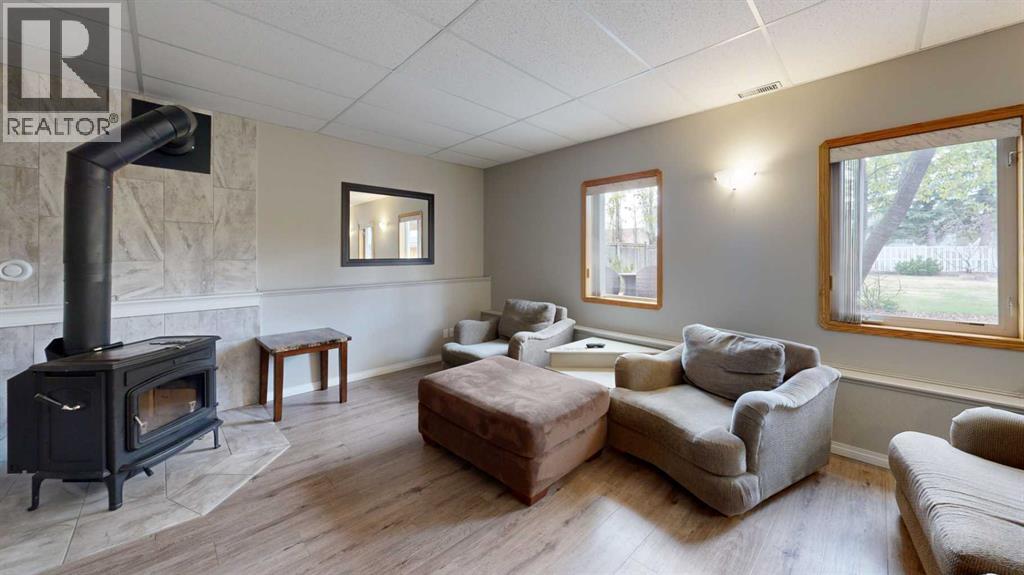 1 Park Close - Photo 22