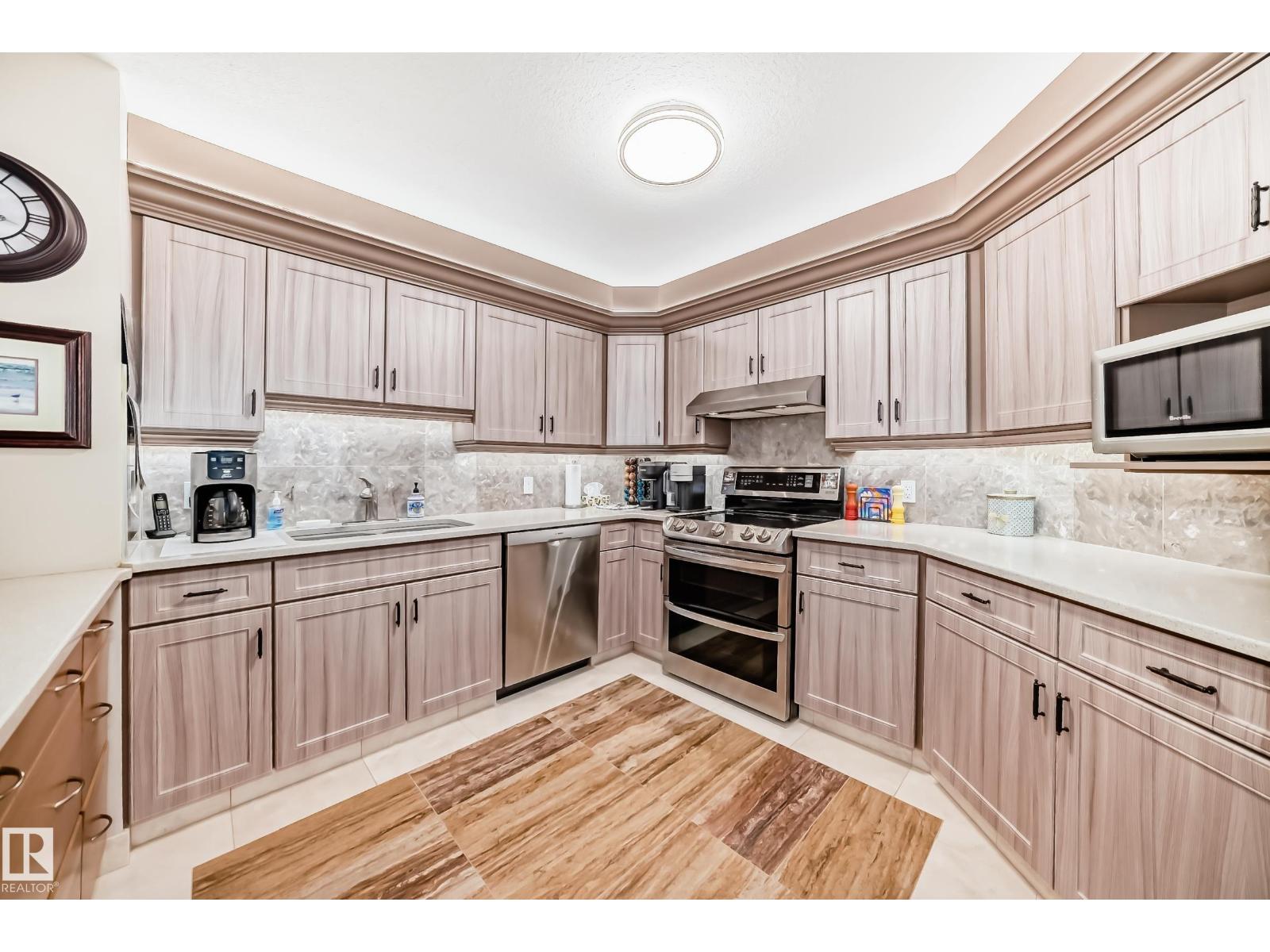 #512 3 PERRON ST - 2