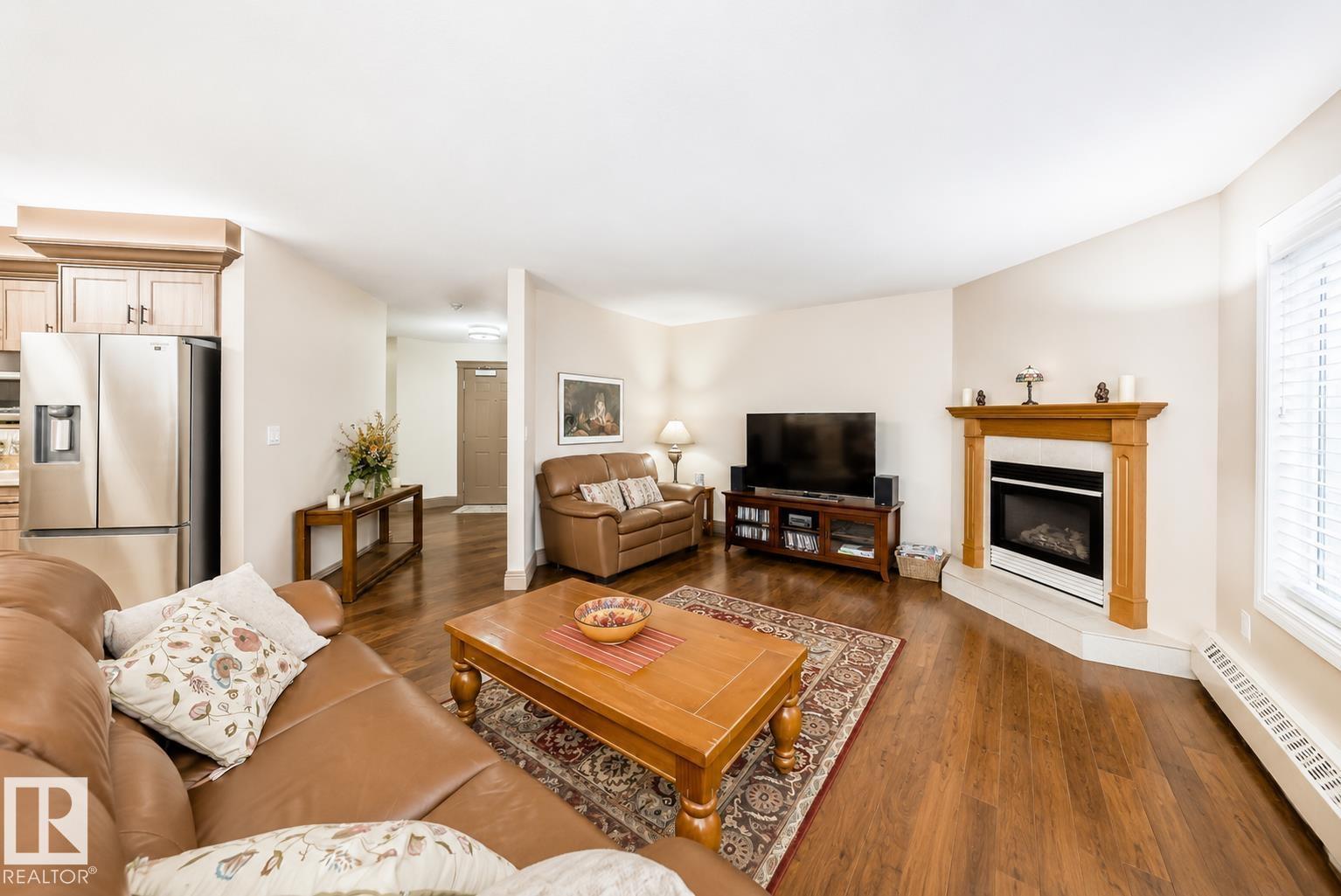 #512 3 PERRON ST - 11