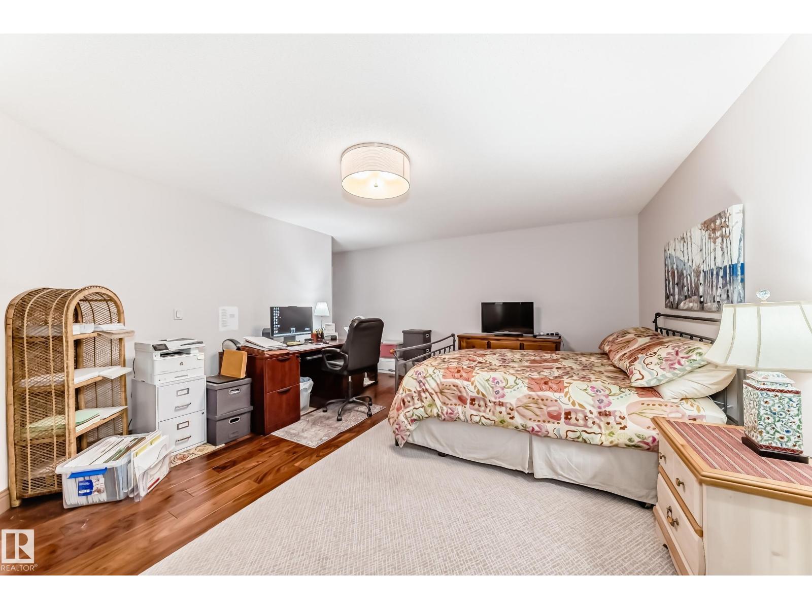 #512 3 PERRON ST - 19