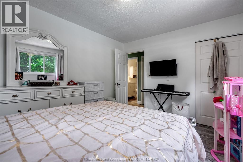 14 GREENBRIAR TRAIL - 19