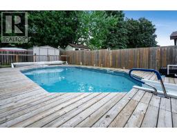 14 Greenbriar Trail, Wallaceburg, ON N8A4V4 Photo 41