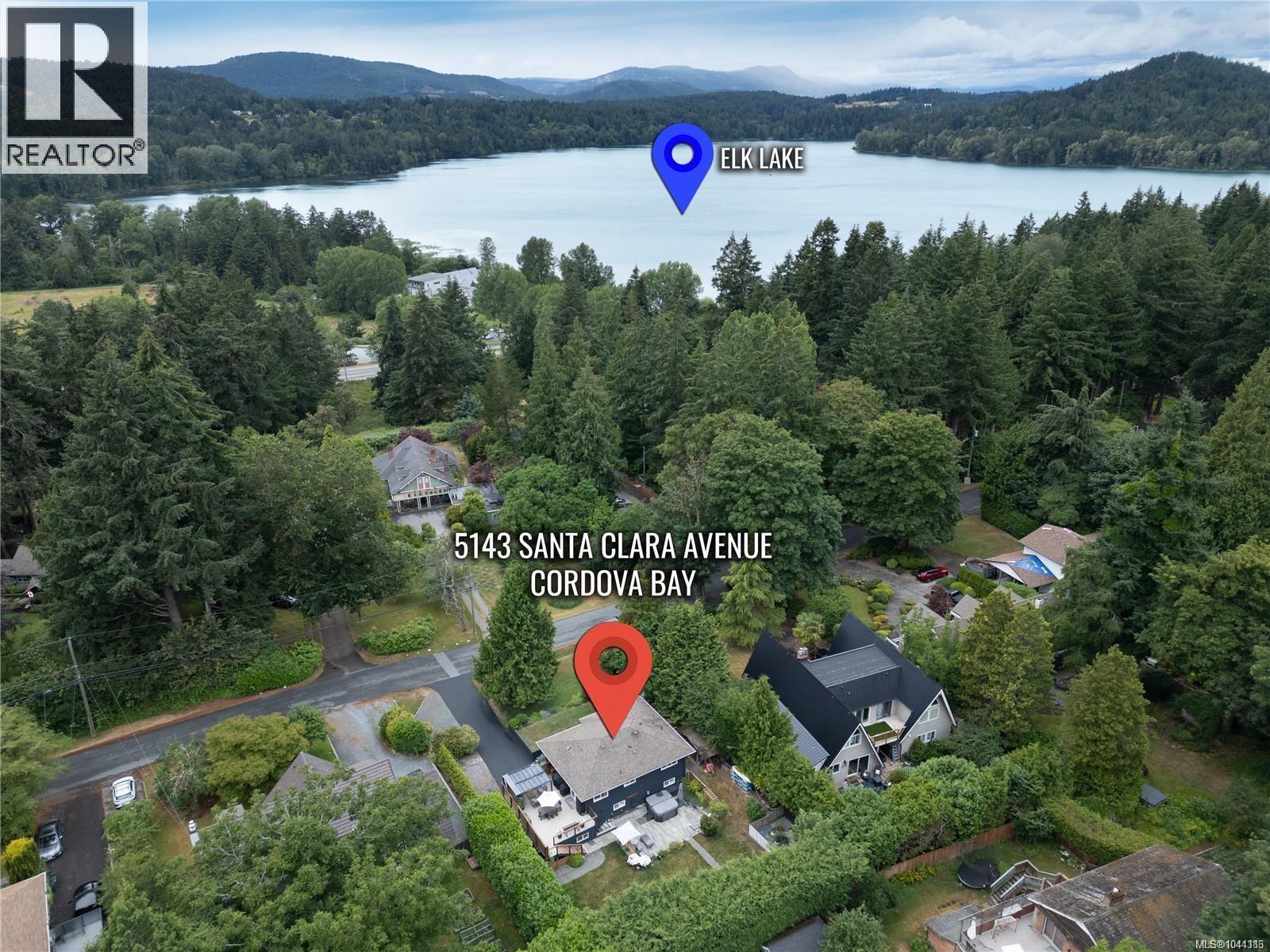  5143 Santa Clara Avenue, Saanich