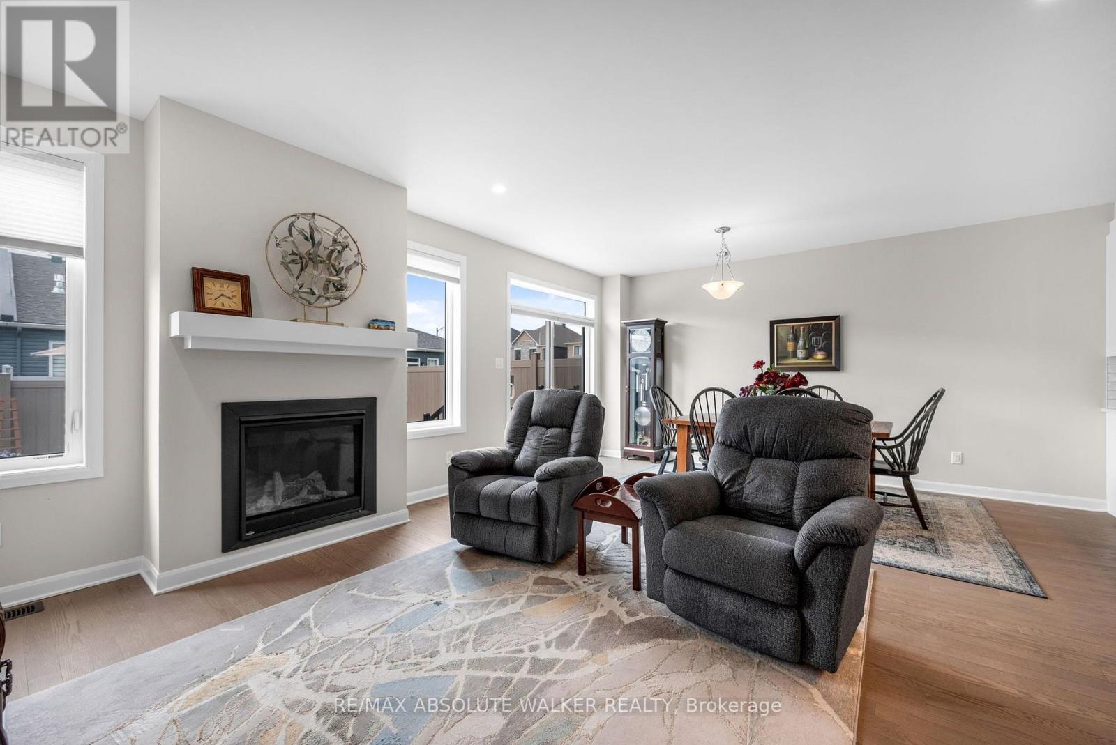 860 COMPANION CRESCENT - 13