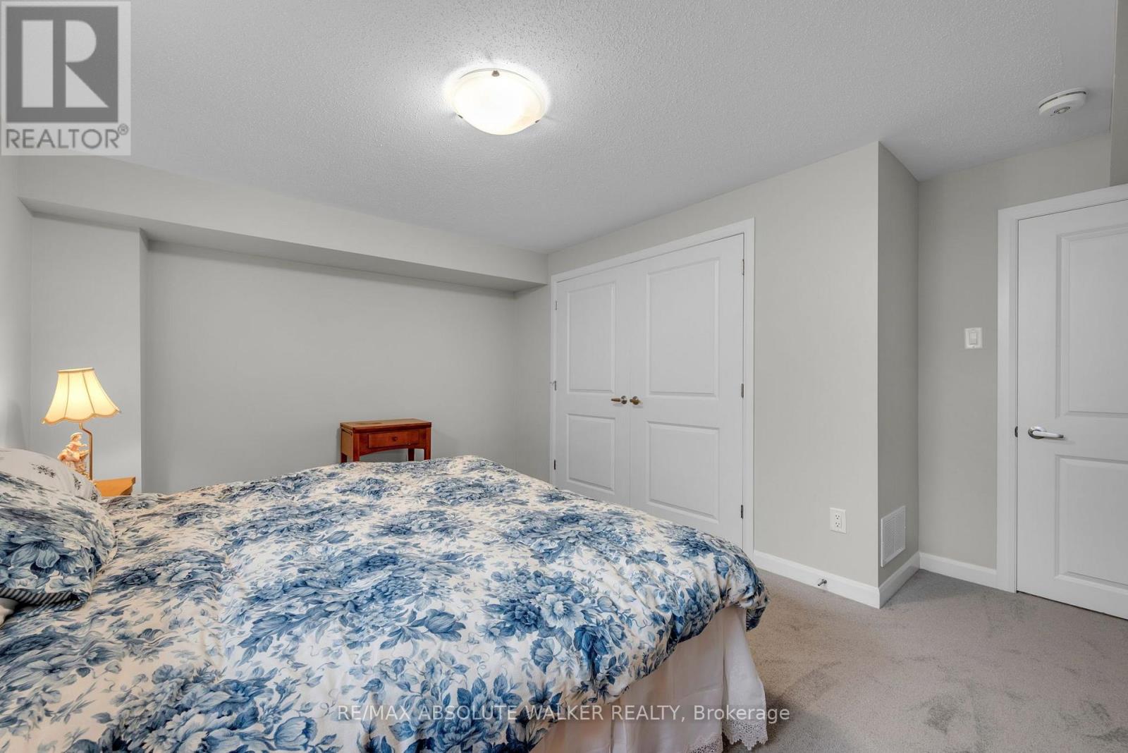 860 COMPANION CRESCENT - 42