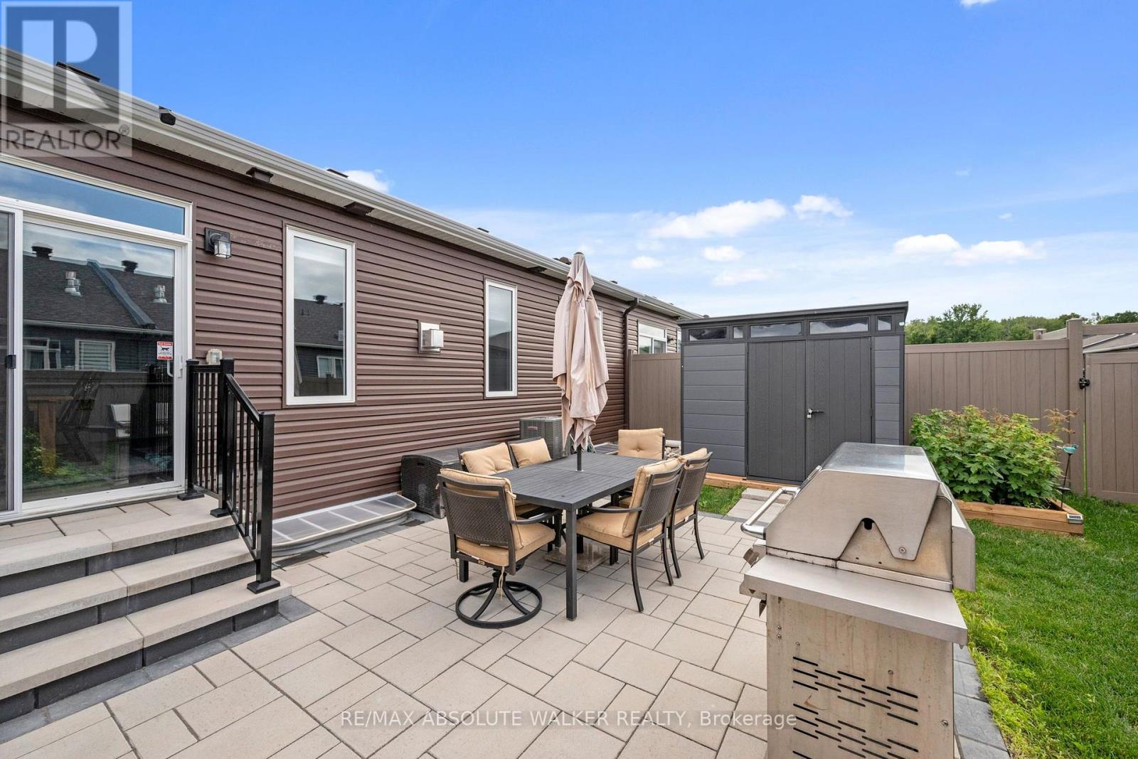860 COMPANION CRESCENT - 47