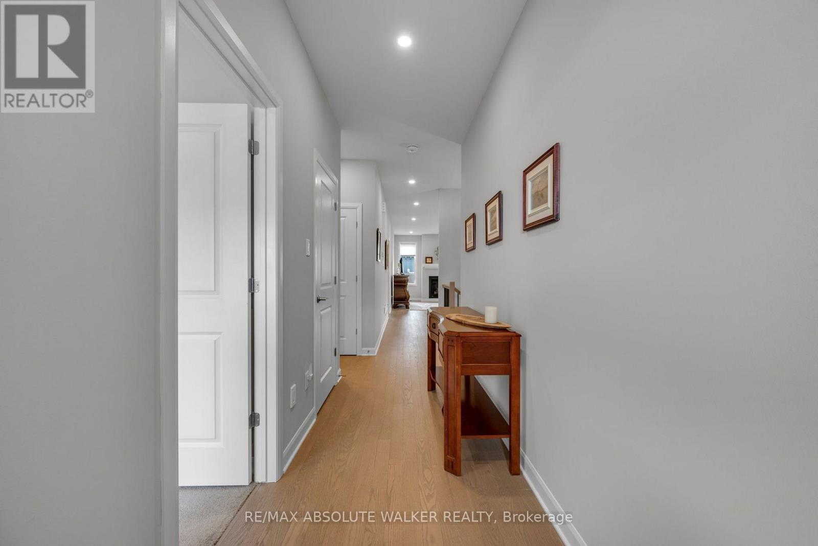 860 COMPANION CRESCENT - 9