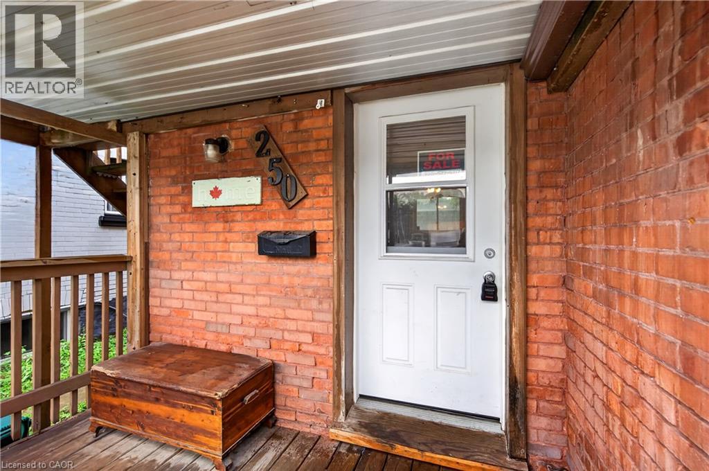 250 MURRAY Street - 3