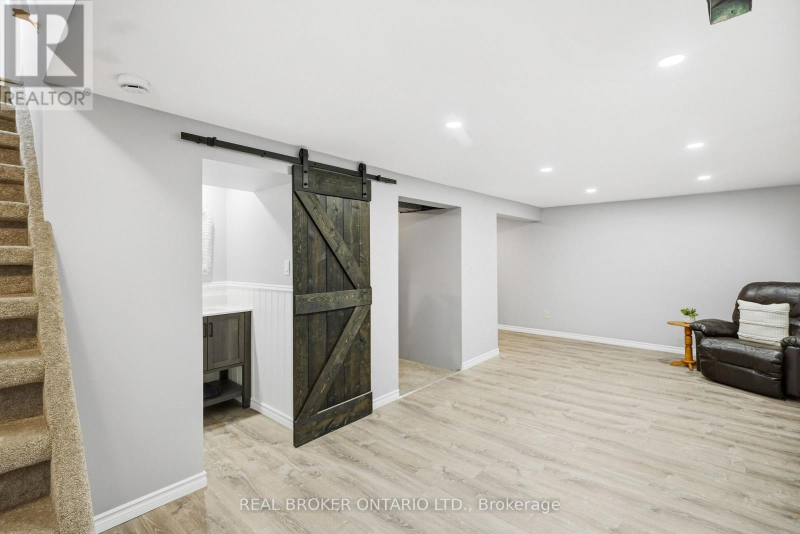 6612 STAMFORD GREEN DRIVE - 25
