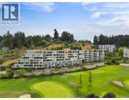 307 5332 Sayward Hill Cres, Saanich, BC V8Y3H8 Photo 51