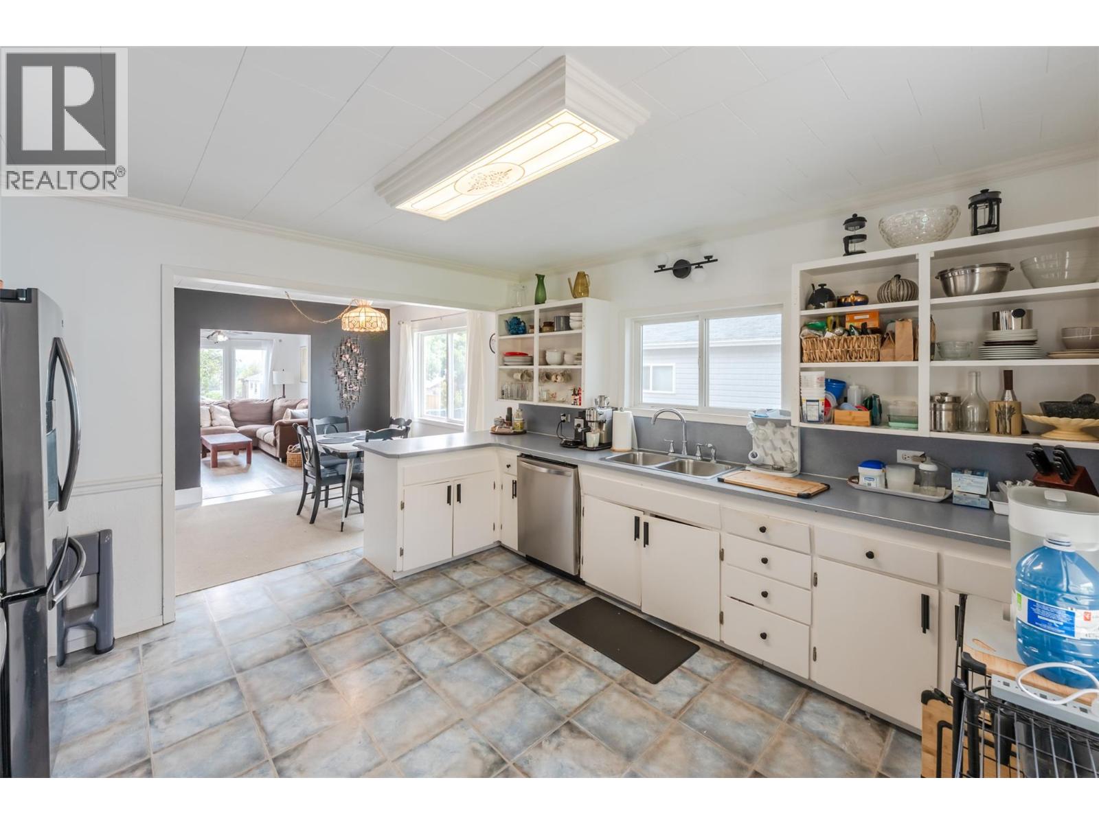 6454 KOOTENAY Street - 20