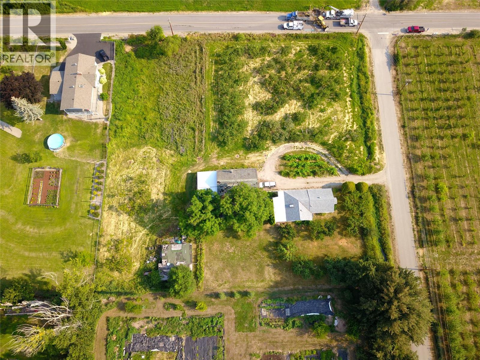 10216 Lumsden Avenue - 2