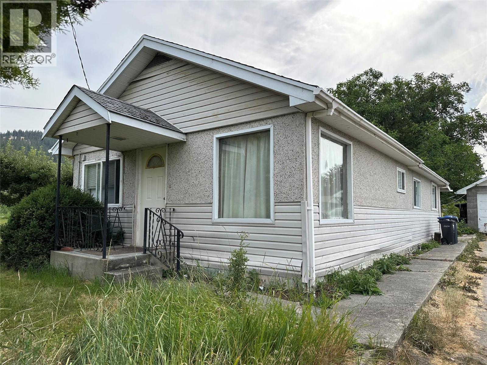 10216 Lumsden Avenue - 7