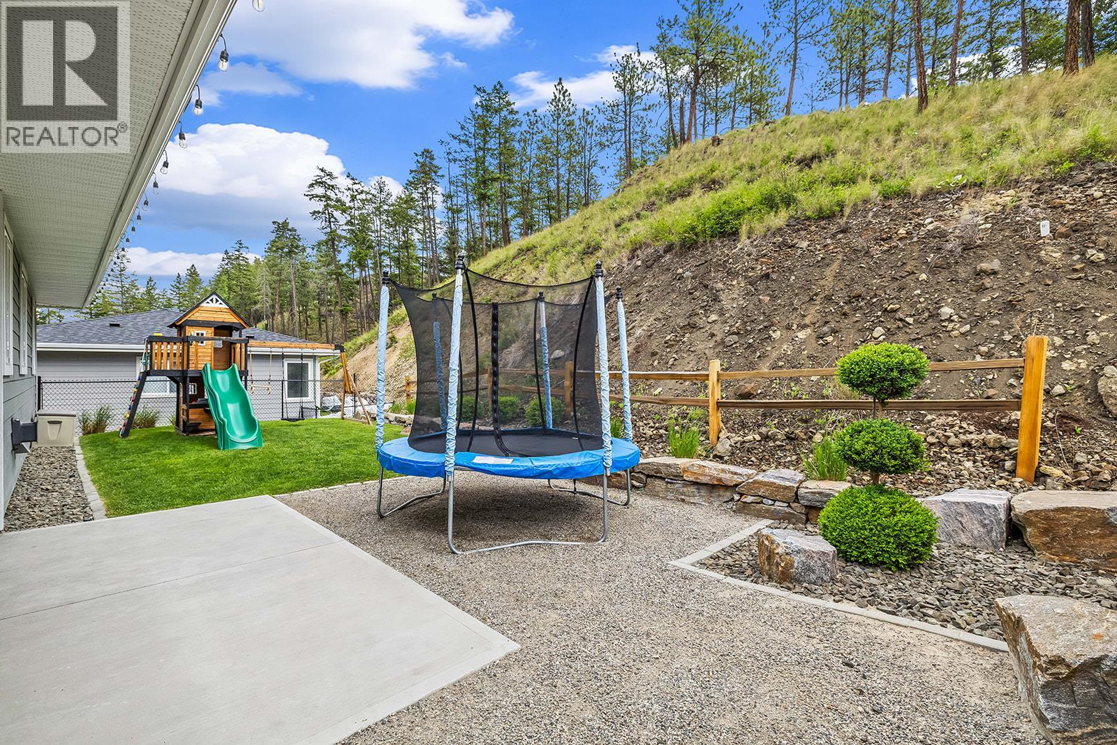 21 Forest Edge Drive - 17