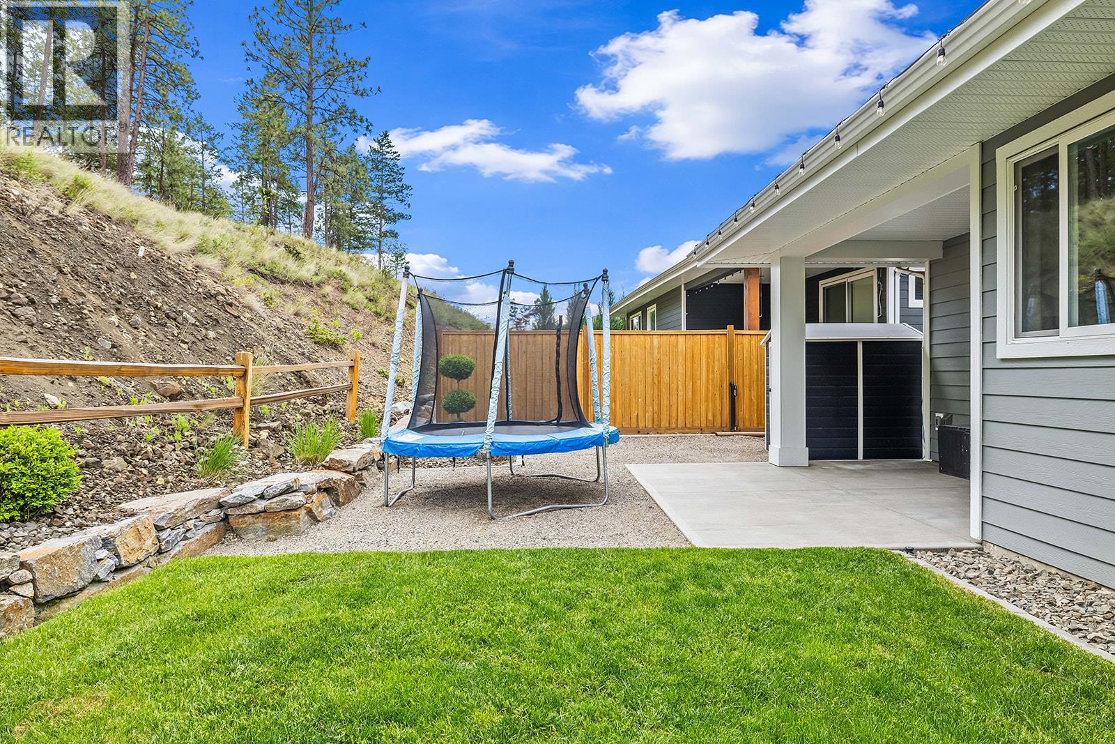 21 Forest Edge Drive - 15