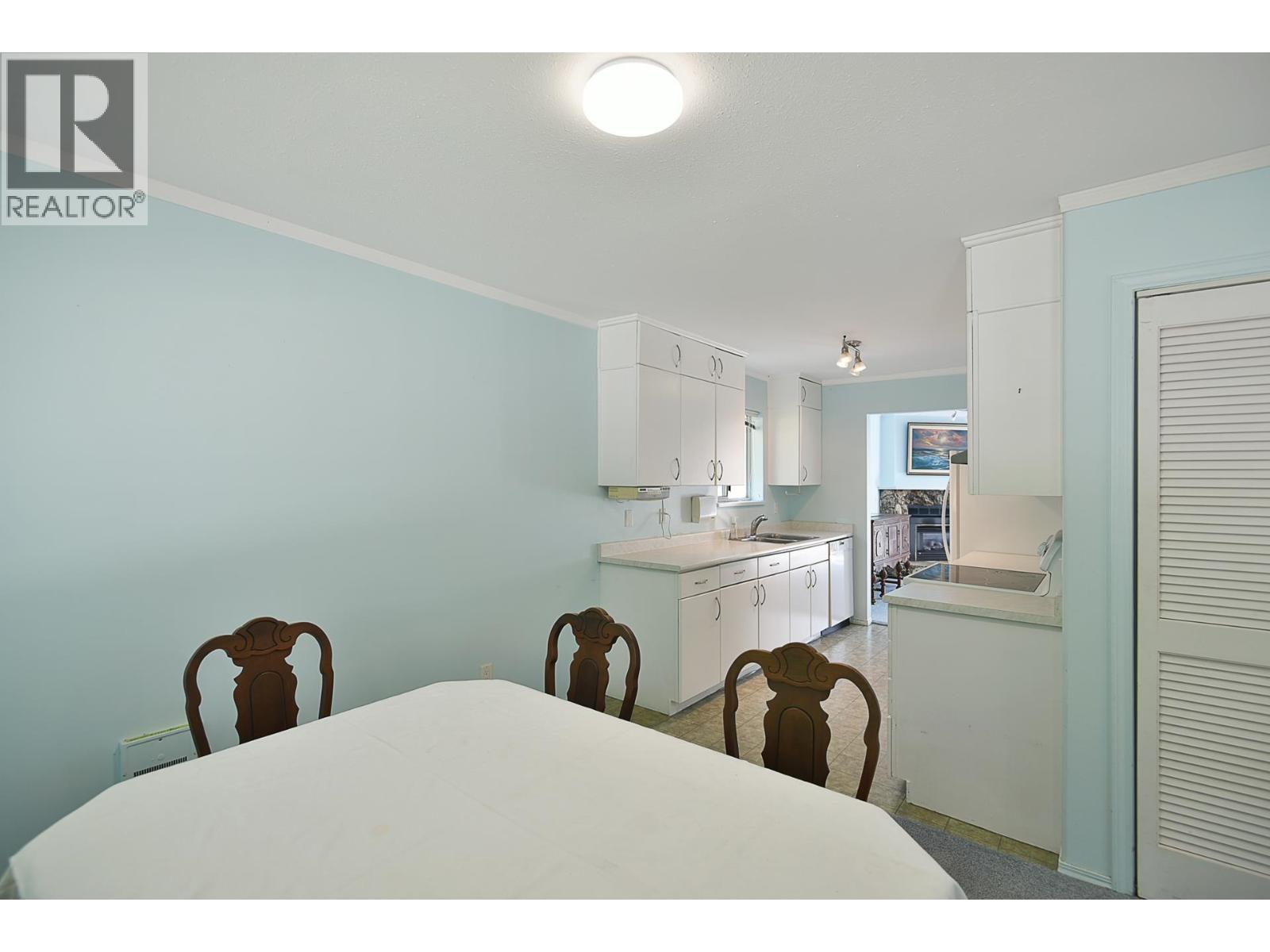 4 783 REED ROAD, Gibsons