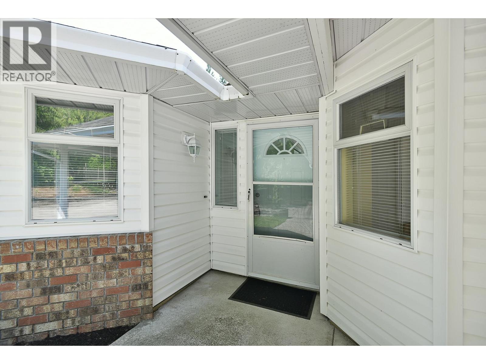 4 783 REED ROAD, Gibsons