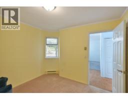 4 783 Reed Road, Gibsons, BC V0N1V7 Photo 13