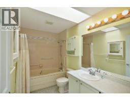 4 783 Reed Road, Gibsons, BC V0N1V7 Photo 14
