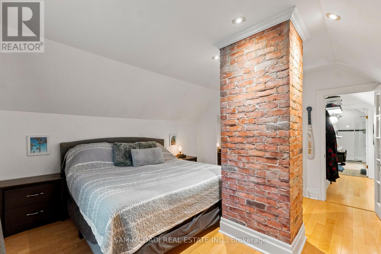 1498 FIRELANE 2 - Image 21