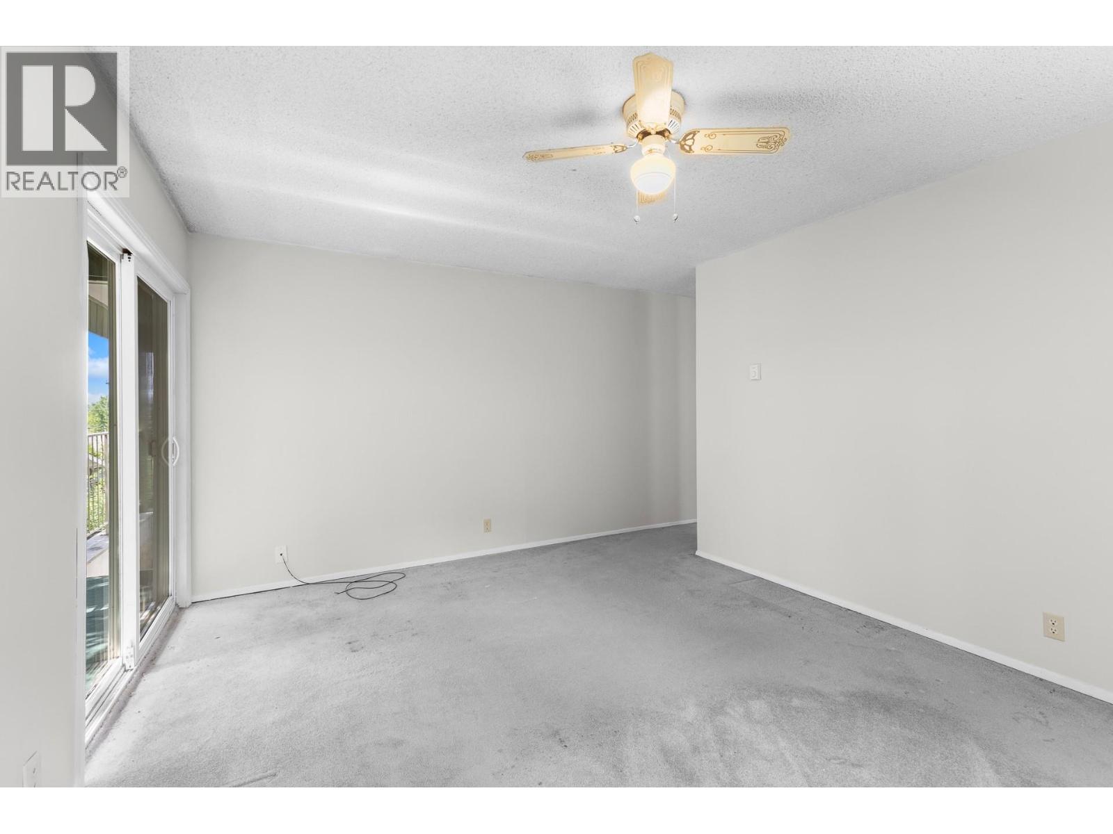 695 Girard Road - 18