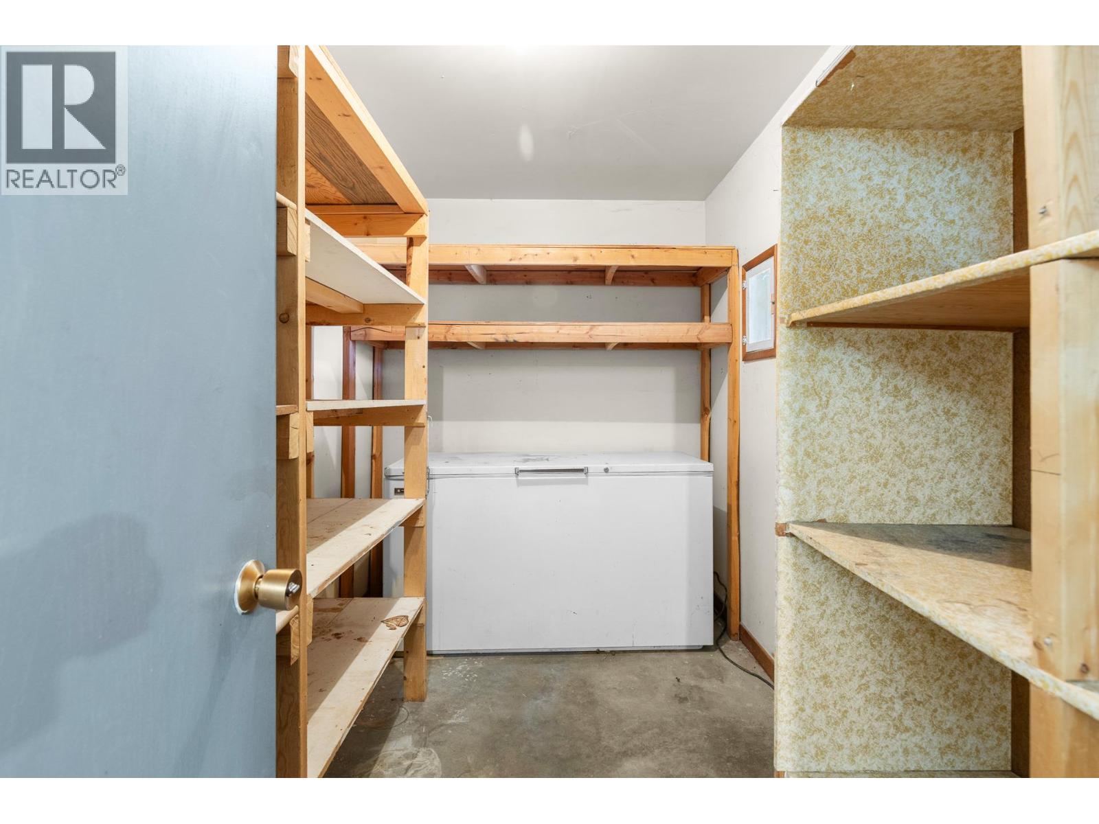 695 Girard Road - 41