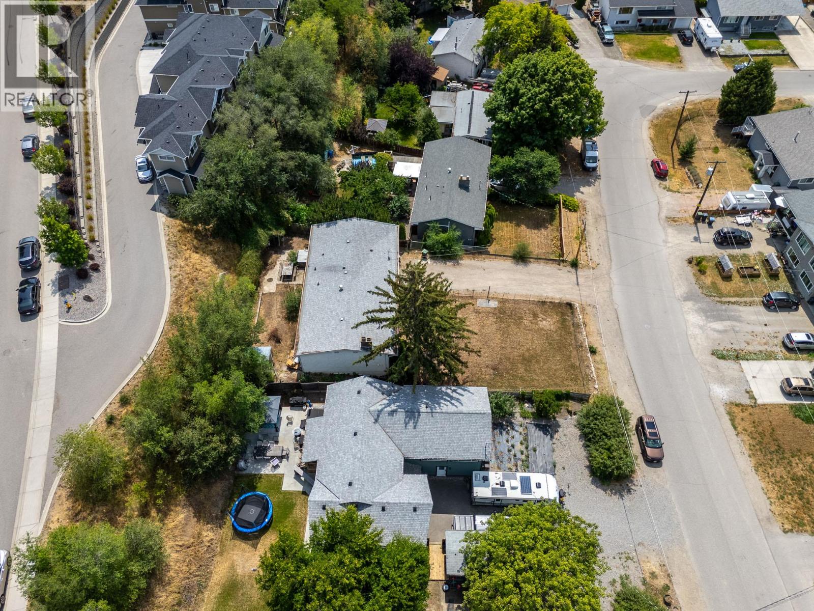 695 Girard Road - 52
